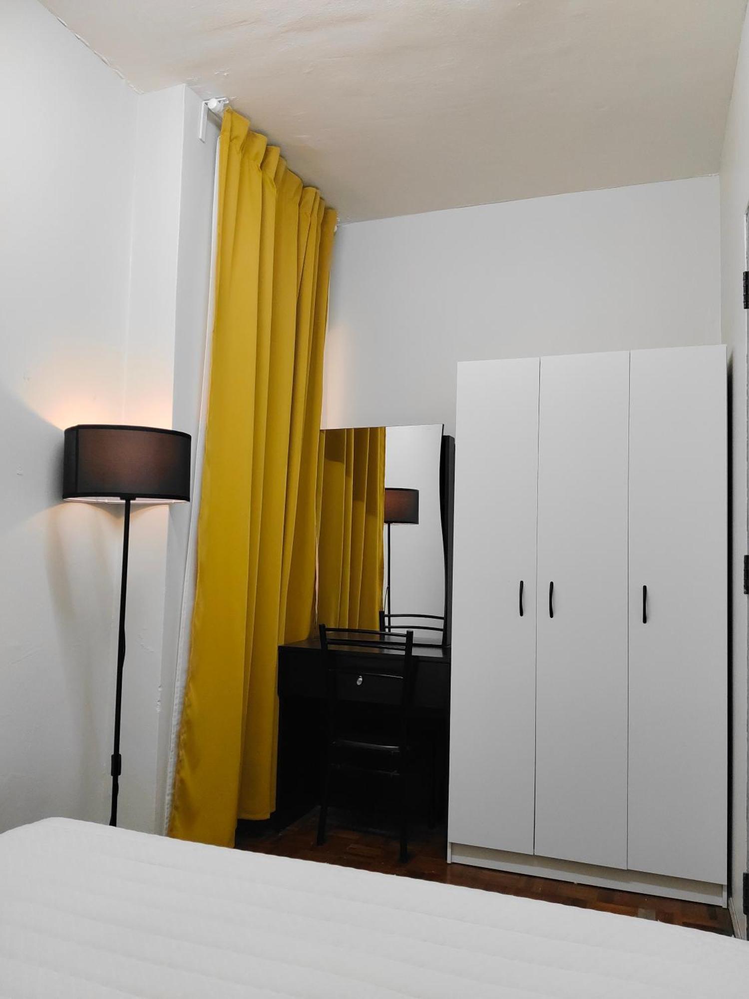 Nur Homestay Permai Damansara Damai เปอตาลิงจายา ภายนอก รูปภาพ